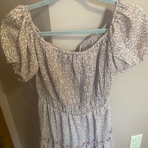 Womens size medium dress. Pink dress with white cheetah print